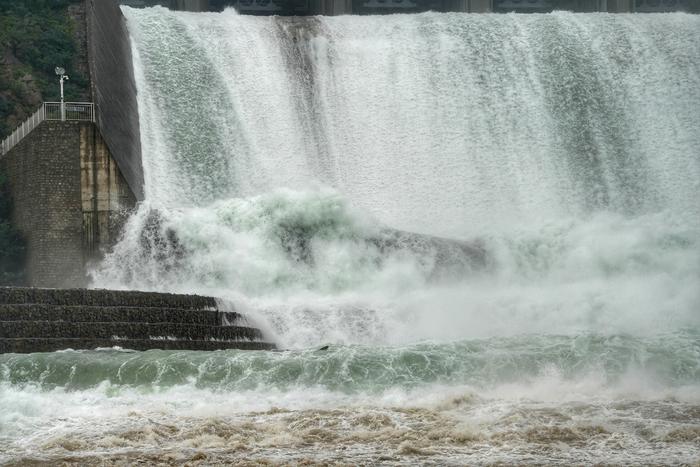 密云水庫泄流達 500 立方米 / 秒，多地預警響應加強防范